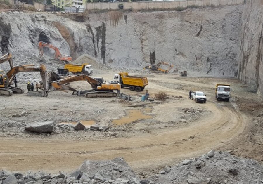 Saq Al-Ard field project